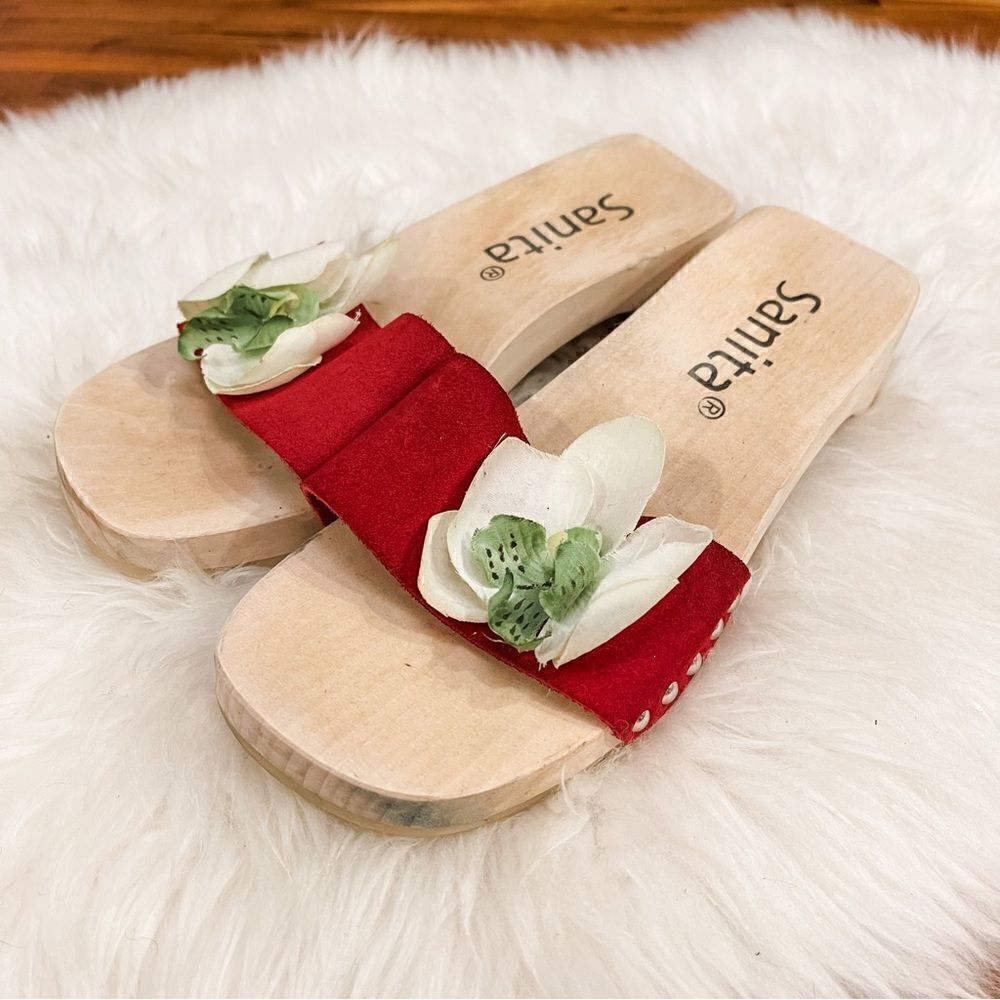 🍋 Sanita • Women’s Wood Sandals w/Leather Strap & Orchid Detail Size 36EU/5US